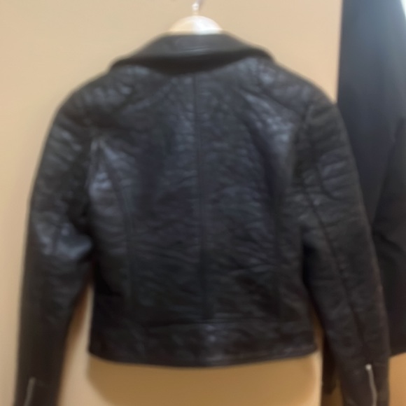 American Eagle Faux leather jacket. Size small - Picture 2 of 2